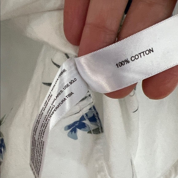 Men's Floral Button-Down Shirt - White with Blue and Red - Picture 4 of 5